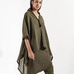 Nicholas K Serius short sleeve top, olive with black